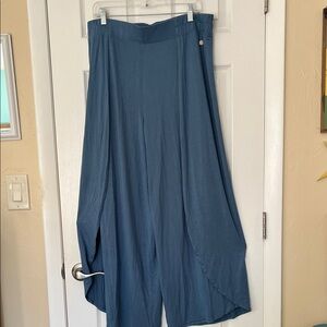 Coolibar Lysnu wide leg pants overlap blue dusk modal cotton pull NWOT on XL